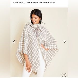 Ann Taylor Houndstooth shawl collar Poncho, One size